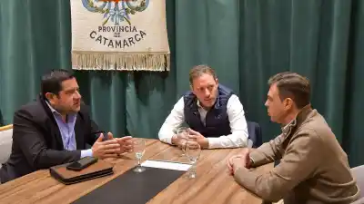 El Este esperaba anuncios y la reunión en Los Altos terminó con una hoja de ruta concreta