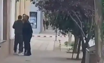 Lo fueron a buscar por una serie de robos en Toay y terminó esposado tras una fuga de varias cuadras