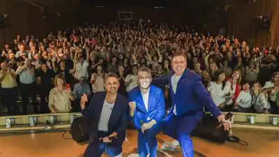 Destino San Javier vuelve a Catamarca y una fanática los conmovió con su vestido de 15