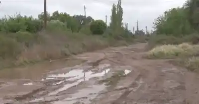 El barro les cortó la calle y ahora un nene de San Rafael no puede llegar a sus terapias
