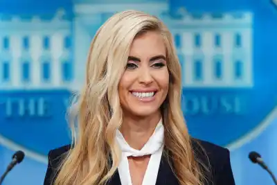Trump la presentó como "abogada", pero ahora piden revisar su matrícula: qué respondió ella
