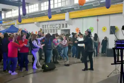 La Nave Cultural se llenó de sabores del mundo: por qué una comunidad se quedó sin comida