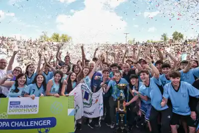 San Luis cierra los Intercolegiales con una fiesta en el Ave Fénix y un número que sorprende