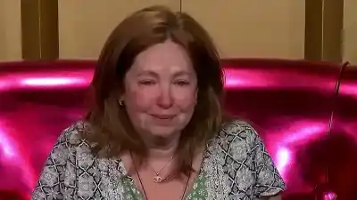 Una caída en la cocina la sacó del reality y ahora reaparece con un mensaje directo a un excompañero