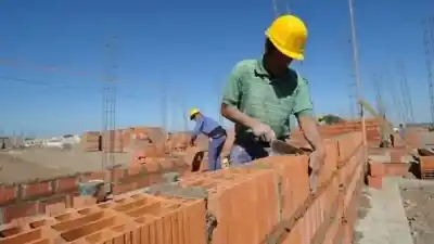 Los trabajadores de la construcción de Catamarca esperan una salida que todavía no llega