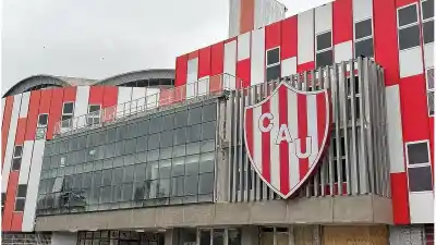 Unión tiene listo el informe del mercado de pases: los hinchas esperan un dato clave