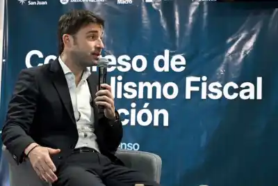 Torres puso fecha al futuro de la Patagonia y reclamó un reparto que hoy no cierra