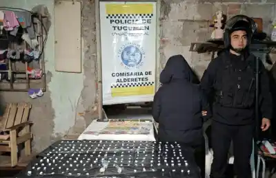 Una pelea entre dos familias terminó con la policía adentro de una casa de Banda del Río Salí