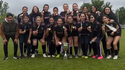 Las abogadas catamarqueñas que se llevaron el título regional y una goleadora imparable