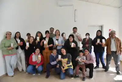 Llegaron a cuatro localidades pampeanas con semillas y un plan para las huertas familiares