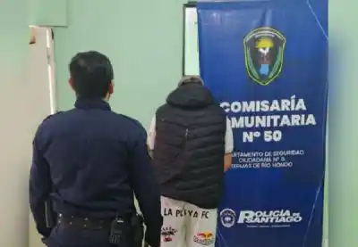 Iban ganando, pero a la salida del partido terminó con un chico apuñalado y un detenido