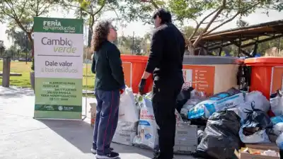 La feria del Parque de Mayo cambia reciclables por vouchers: lo que hay que llevar el sábado