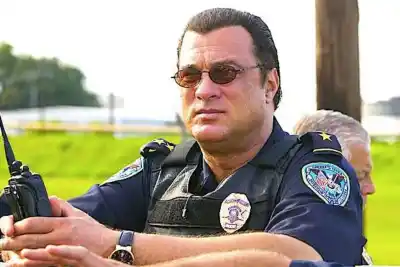 De héroe de Hollywood a patrullar la frontera de Texas: el giro radical de Steven Seagal
