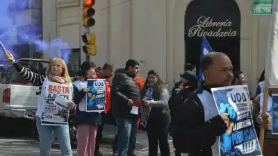 Docentes catamarqueños se movilizan este jueves: el punto de encuentro y el recorrido que nadie esperaba