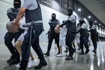 Bukele abrió la puerta a liberar a miles de presos: a quiénes beneficiaría su plan