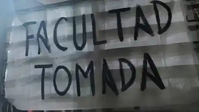 Toman la Facultad de Trabajo Social en Paraná: por qué los estudiantes no piensan levantar la medida