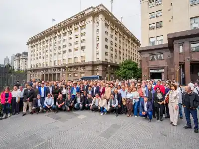 Intendentes de todo el país se presentaron con un reclamo explosivo: ¿Qué le exigieron al ministro de Economía?