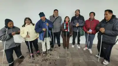 La parada de colectivo que dejó a los ciegos de Jujuy sin poder bajar del micro