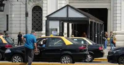 ¿Qué preparan para los taxistas de cara a un megaevento internacional? El proyecto que podría cambiar la experiencia de los visitantes
