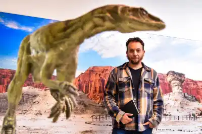 Un nene, una bitácora y dinosaurios: el show que sorprenderá en la Fiesta Nacional del Sol