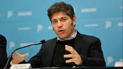 Kicillof escuchó a los petroleros y mineros: el "derrame" que prometieron y los números que lo desmienten