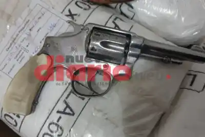 Dejó un bolso olvidado en una despensa de Las Termas: cuando el dueño lo abrió, llamó a la policía