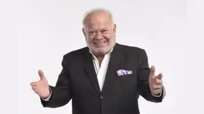 Cacho Buenaventura vuelve a Paraná con un show que mezcla magia, baile y un personaje que no es él