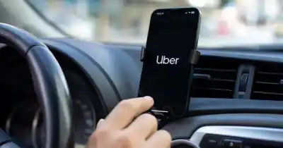 Uber se mete en la pelea del Concejo y respalda el proyecto oficial: "Es un paso en la dirección correcta"