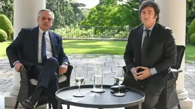 Alberto Fernández responde a Milei con una frase que dejó a todos pensando: ¿Qué dijo realmente el ex presidente?