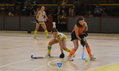 La Liga B femenina se puso al rojo vivo y el puntero ya siente la presión