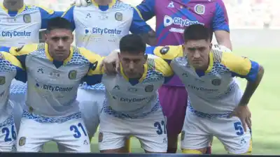 Central viaja a Tucumán con dos ausencias que Almirón no quiere ni nombrar