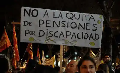 Discapacidad: el Gobierno prometió un proyecto superador, pero el reclamo que crece en Misiones apunta a un atraso que ya tiene número