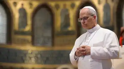 El Vaticano frenó en seco el viaje del Papa a la Argentina: qué dijo Parolin