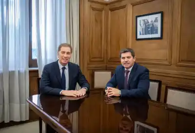 Orrego viajó a la Casa Rosada por la Ruta 40 y se reunió con Santilli