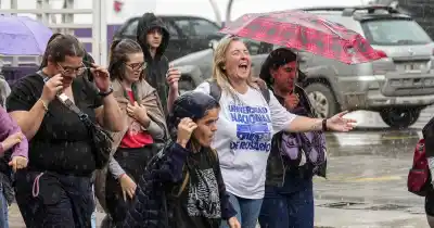 Rosario se hartó: 50 mil personas marcharon contra el ajuste que vacía la universidad