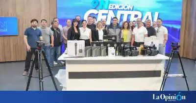 Vidal fue por más: la promesa que selló con Canal 9 en plena entrega de equipos