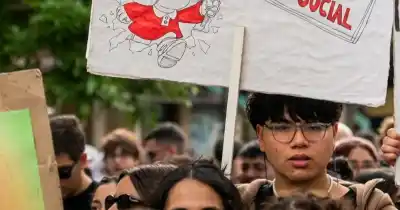 Marcha Federal Universitaria en San Juan: qué respondieron los sanjuaninos cuando les preguntaron por la universidad pública