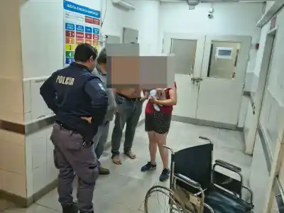 Un padre entró a la comisaría con su bebé en brazos y un cabo hizo lo que pocos esperan