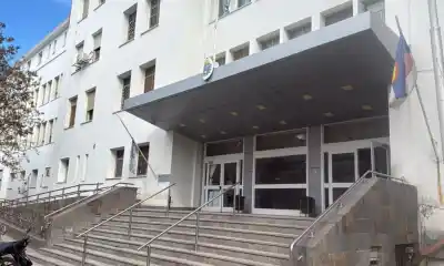 Lo esperó con un cuchillo cuando lo vio con su ex: el desenlace del barrio Kilómetro 8