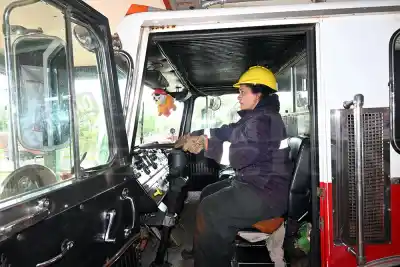 El camión que estuvo en el 11-S y hoy sale a apagar incendios en Garupá