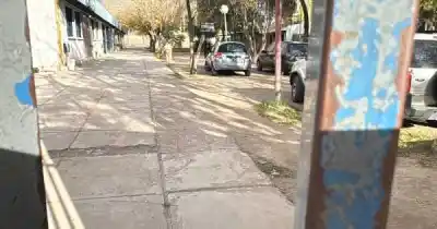 Escrituras en los baños de una escuela generan pánico: ¿Qué ocultan los mensajes que alarmaron a toda una comunidad?