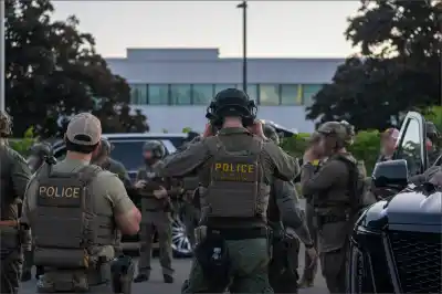Redadas del ICE en California: el operativo que vació las escuelas y frenó las obras