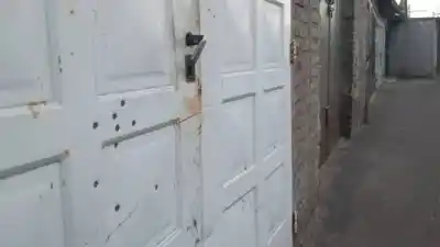 Cuatro desconocidos balearon una casa en Chimbas y huyeron: la pista que ahora revisan