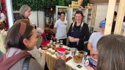 Los 16 emprendedores que la rompieron en BALC: lo que se llevaron a casa tras cuatro días de ventas