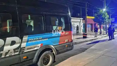 Se hicieron pasar por operarios de telefonía y entraron a la casa de un comisario retirado: la frase que les dijo