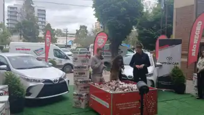 Compró el diario, guardó el cupón y ahora maneja un 0KM: las dos ganadoras del Yaris
