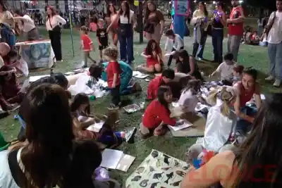 La Biblioteca Popular de Paraná cumple 15 años y lo festeja con una noche en pijamas: qué se prepara