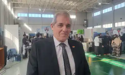 Punta mostró los números del plan de alfabetización y reconoció la materia pendiente