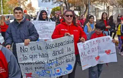 San Luis: el centro que atiende a 90 personas con discapacidad y hoy no sabe cómo pagar los sueldos de julio