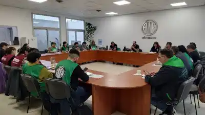 ATE aceptó la propuesta del Gobierno: las tres claves que inclinaron la balanza